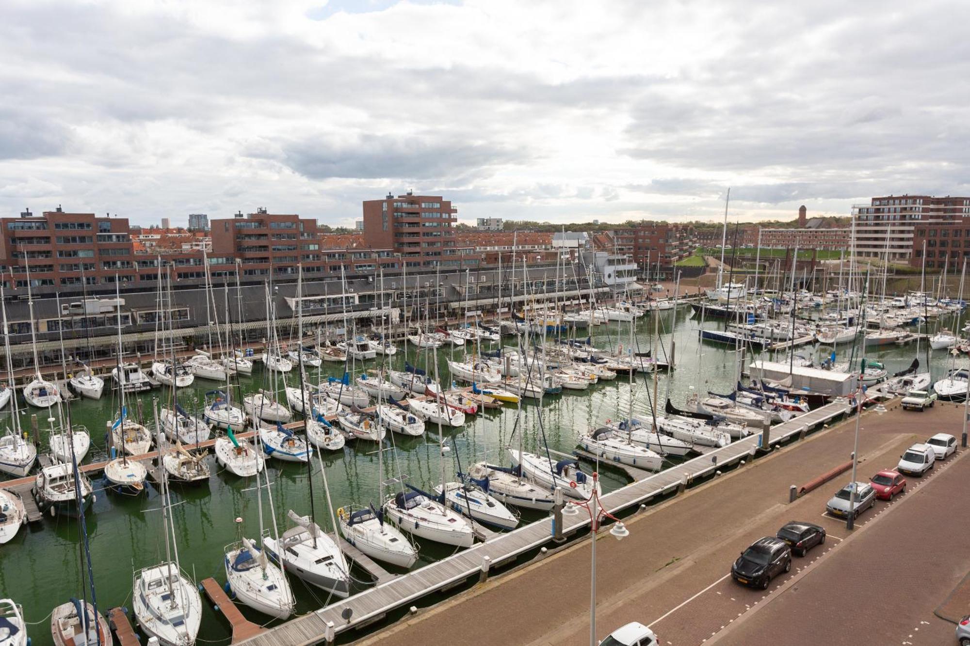 Bizstay Harbour Iii Scheveningen Apartment